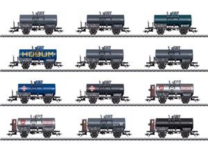 Märklin 00719 – Espositore di carri cisterna con due assi con ruote, modello in Scala H0, fotografia ufficiale su fondo bianco