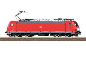 Trix 25800 – Locomotiva elettrica Gruppo 186, modello in Scala H0, fotografia ufficiale su fondo bianco